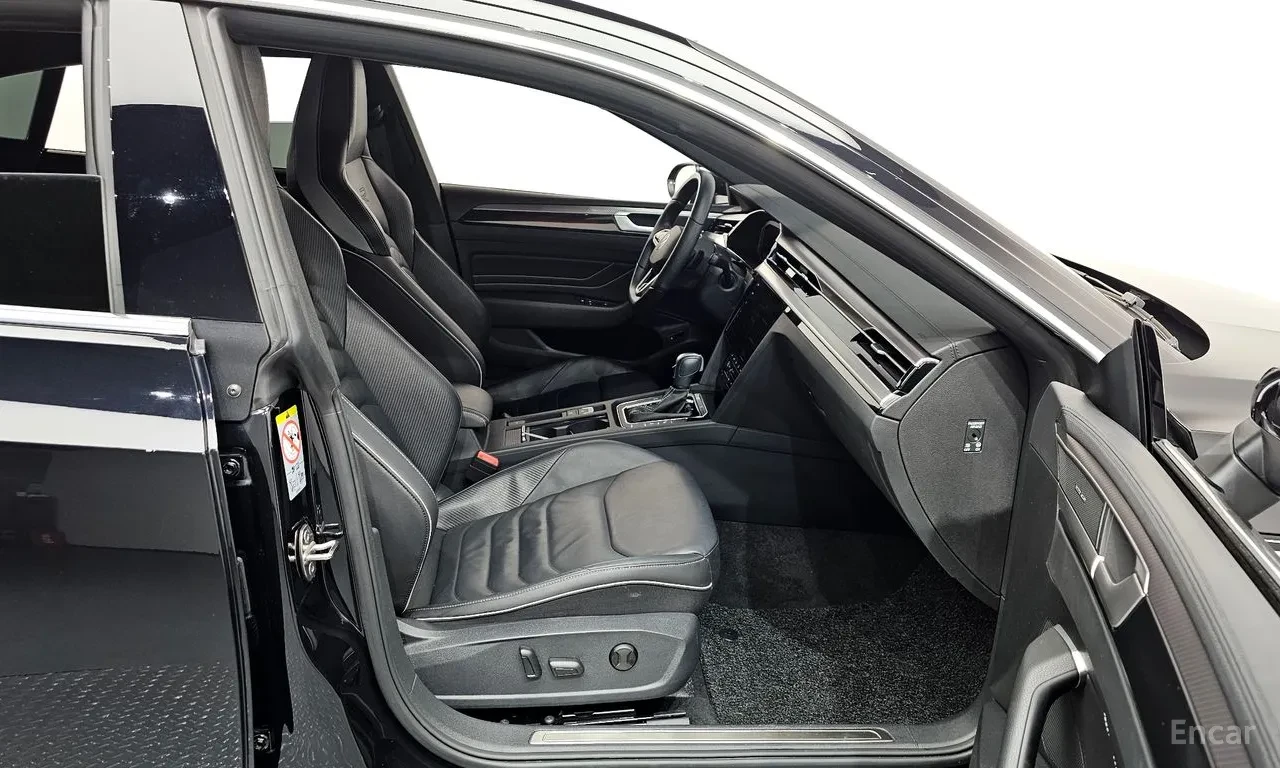 VW Arteon 4Motion / R-LINE / 360 КАМЕРА / МОДЕЛ 2023 /ЛИЗИНГ, снимка 11 - Автомобили и джипове - 54805213