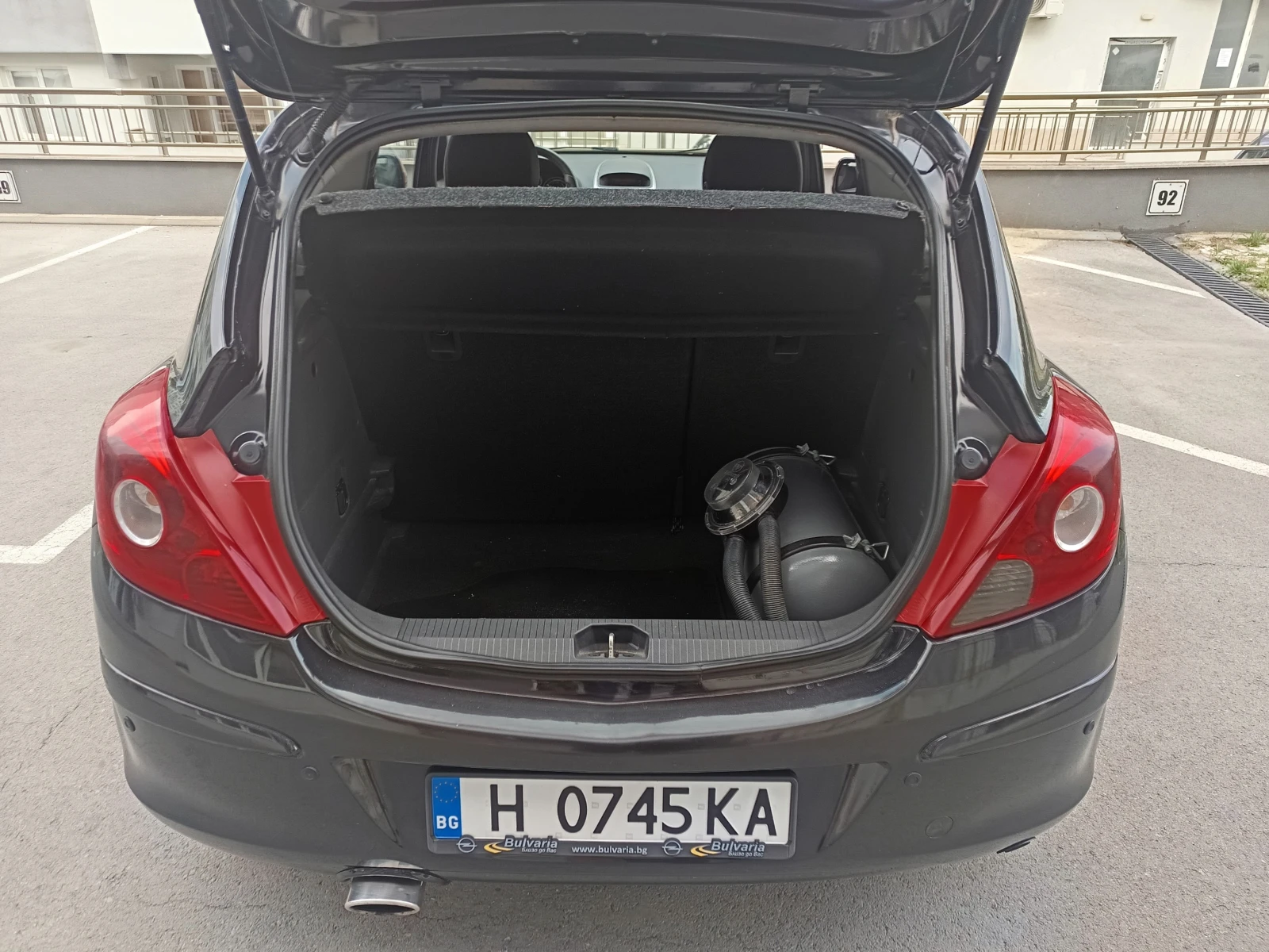 Opel Corsa D, снимка 7 - Автомобили и джипове - 55129796