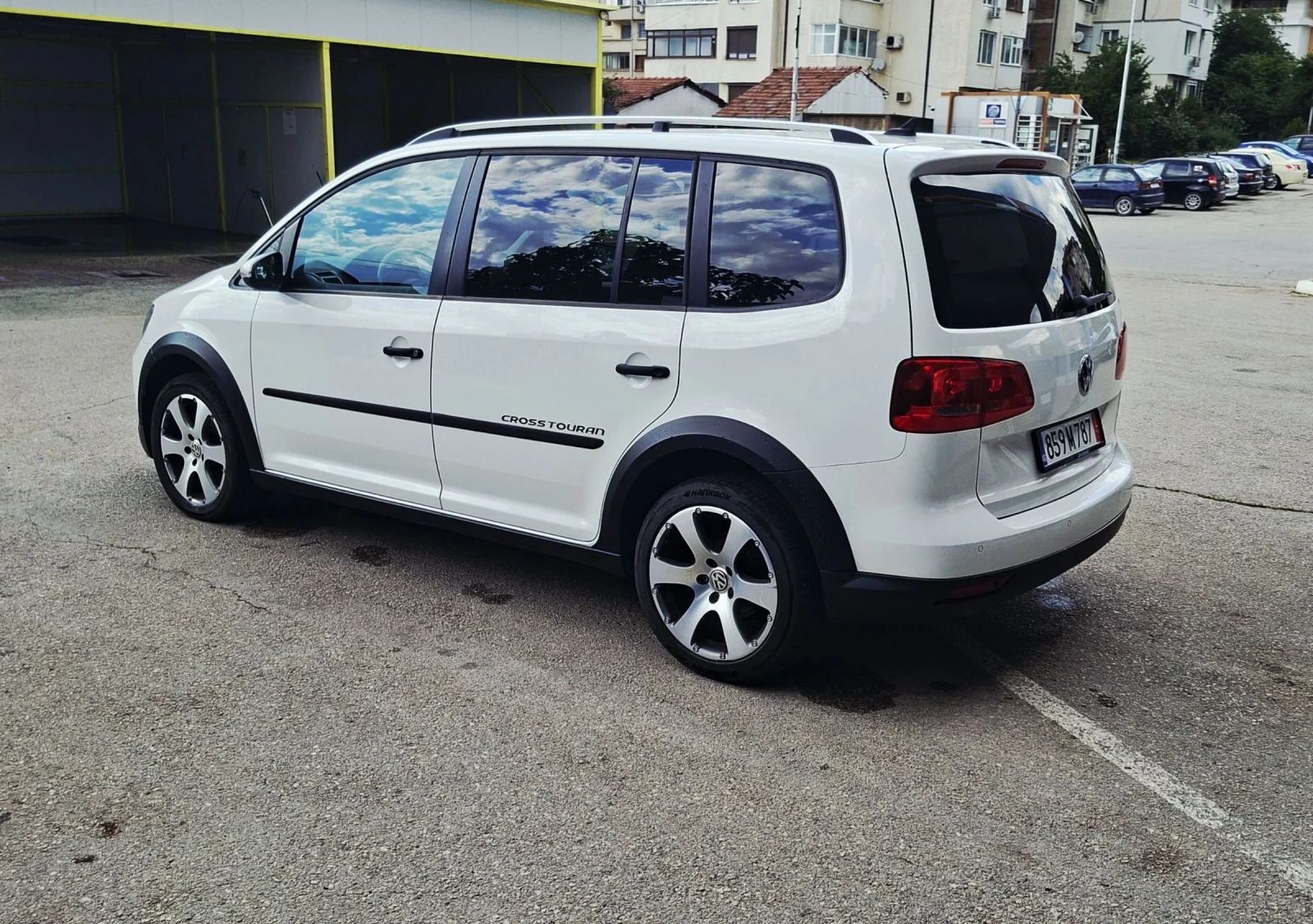 VW Touran Cross / avtomat, снимка 4 - Автомобили и джипове - 55228168