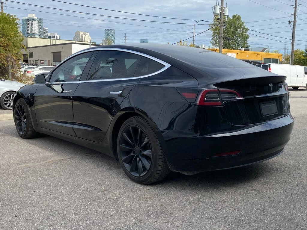 Tesla Model 3 4x4* LONG RANGE* PANO, снимка 3 - Автомобили и джипове - 55433670