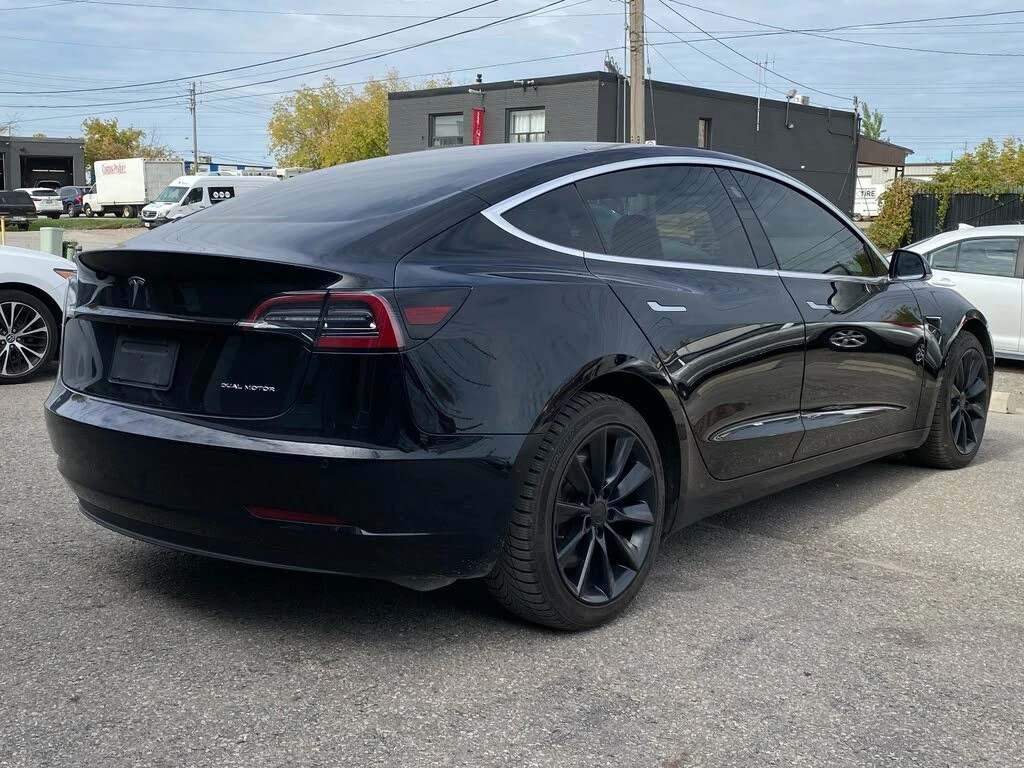 Tesla Model 3 4x4* LONG RANGE* PANO, снимка 5 - Автомобили и джипове - 55433670