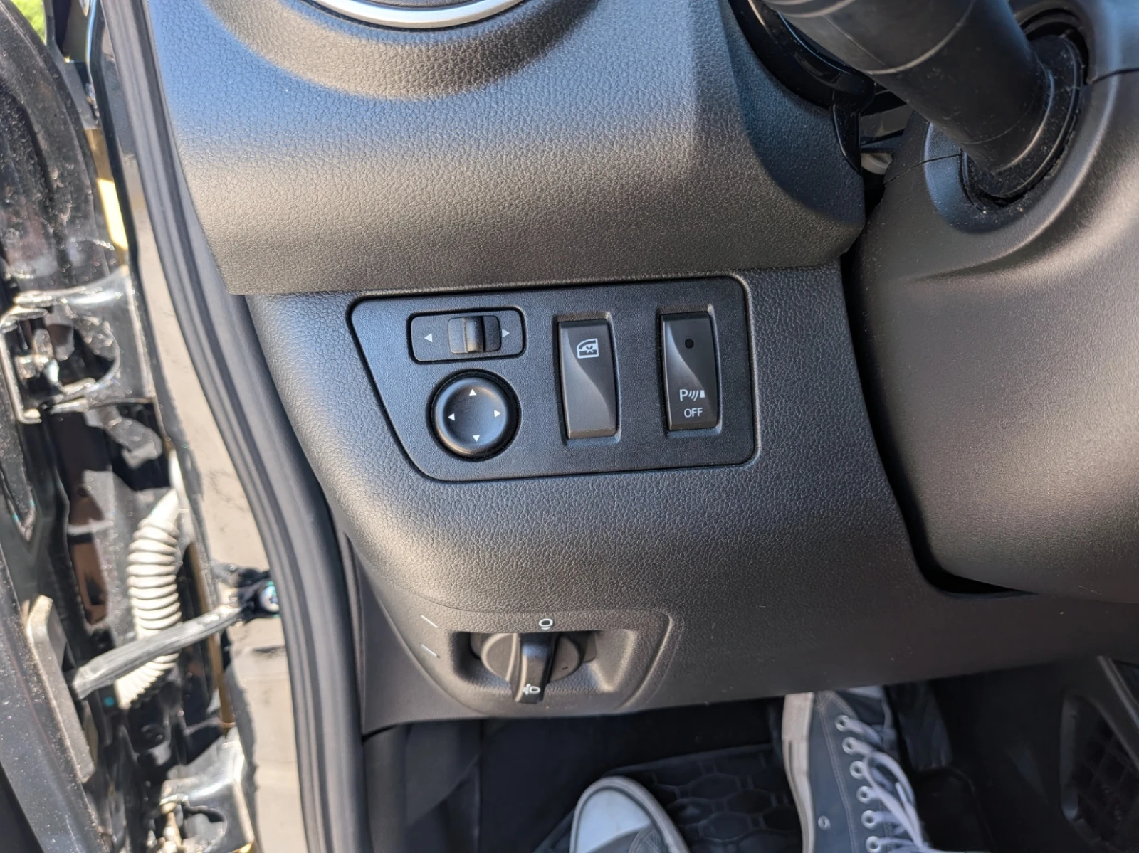 Dacia Spring, снимка 16 - Автомобили и джипове - 55748859