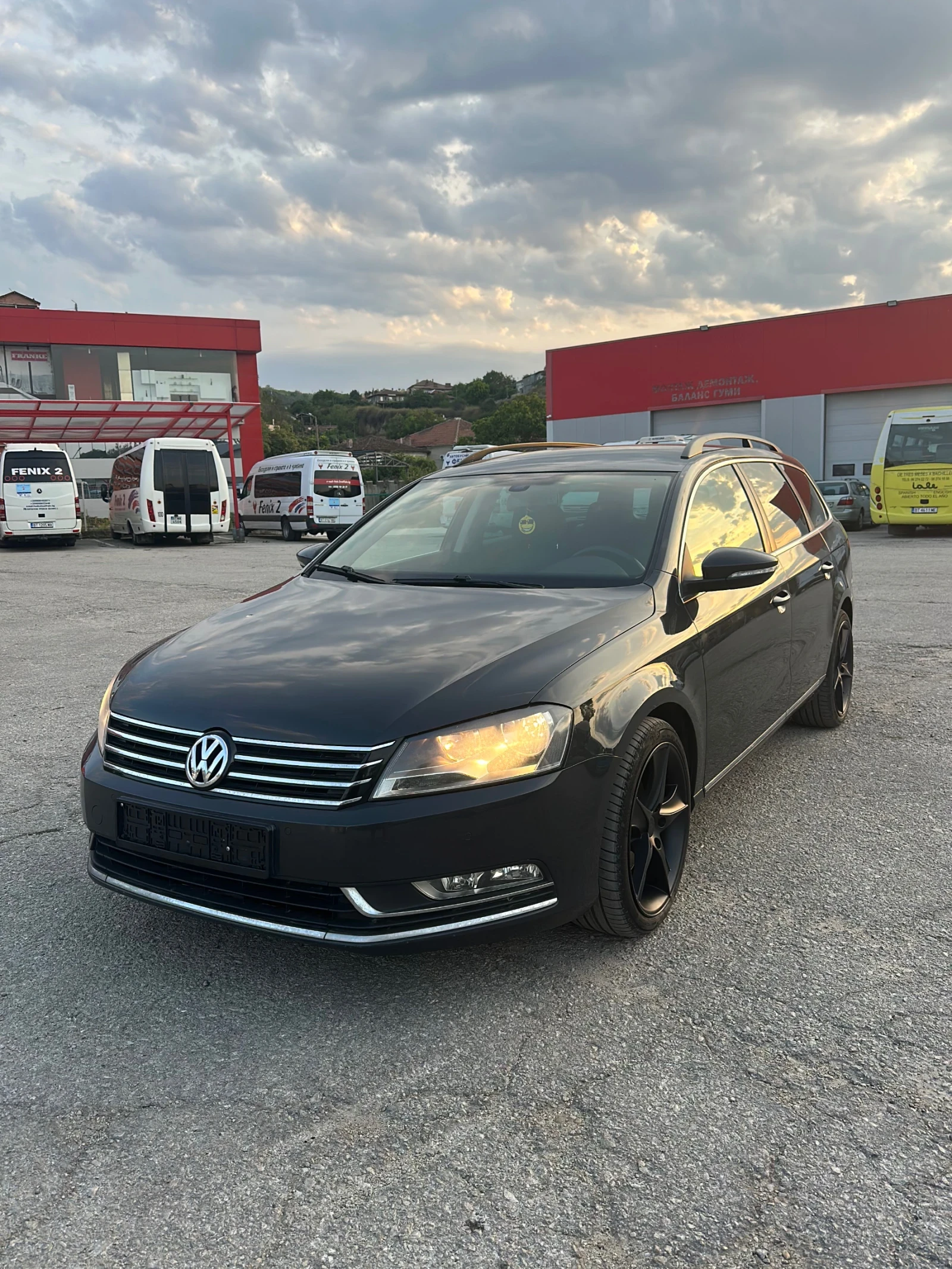 VW Passat 2.0TDI, снимка 5 - Автомобили и джипове - 55989084