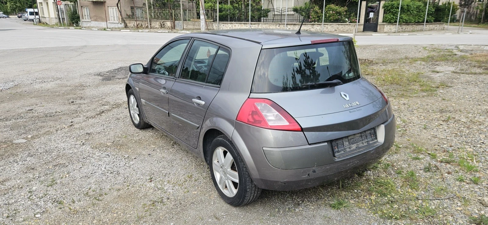 Renault Megane 1.9JTD 120kc., снимка 10 - Автомобили и джипове - 56051196