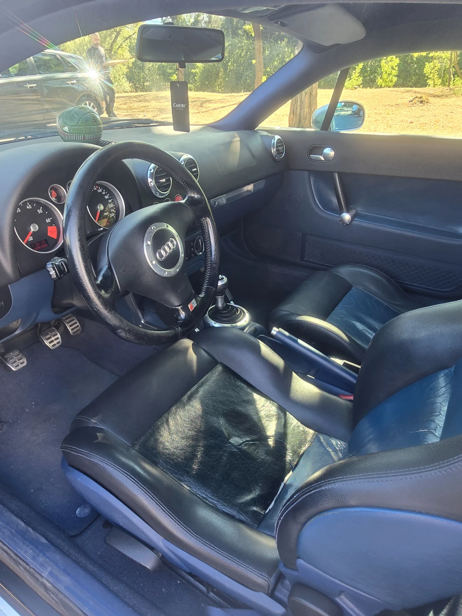 Audi Tt, снимка 8 - Автомобили и джипове - 56058467