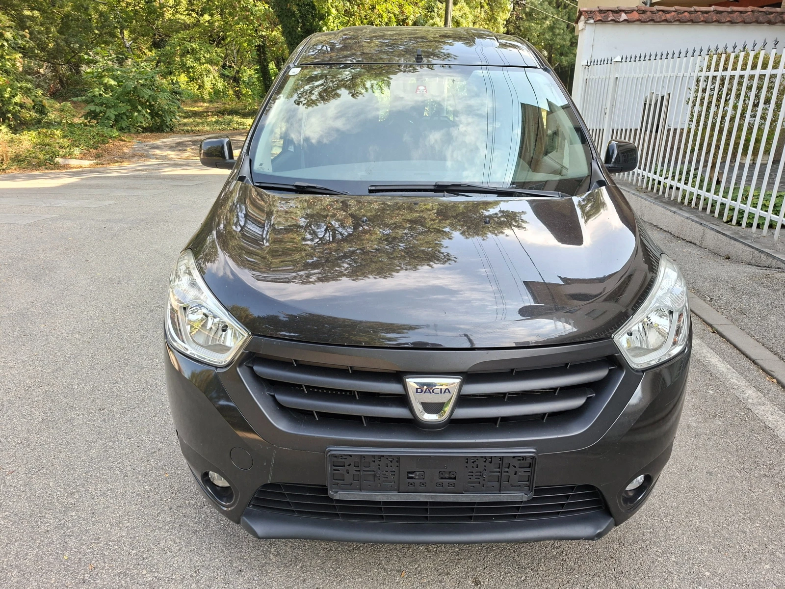 Dacia Dokker 1.5DCI, снимка 2 - Автомобили и джипове - 56175578