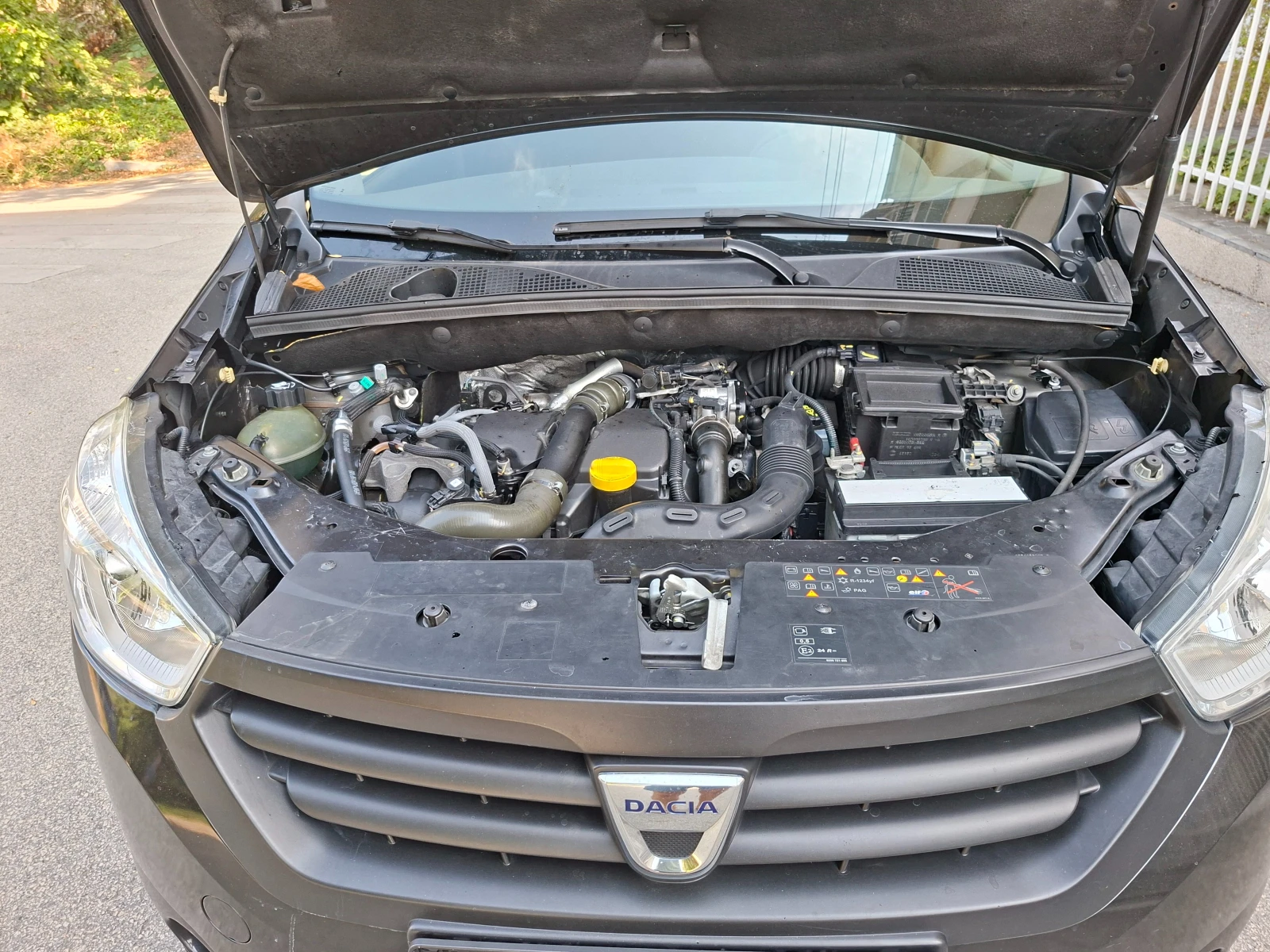 Dacia Dokker 1.5DCI, снимка 14 - Автомобили и джипове - 56175578