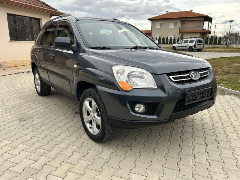 Kia Sportage 2.0 бензин с Газ 4х4, снимка 2 - Автомобили и джипове - 48160250