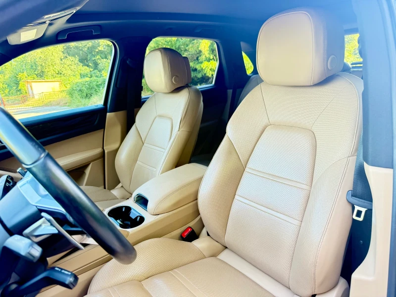 Porsche Cayenne 30T LED MATRIX CHRONO ВИДЕО , снимка 13 - Автомобили и джипове - 52603146