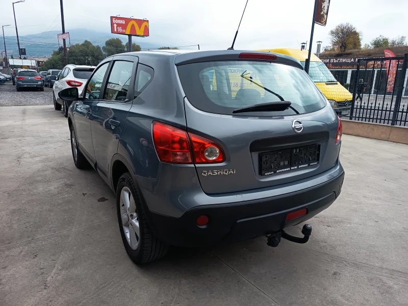 Nissan Qashqai 1.6i, снимка 6 - Автомобили и джипове - 52086262