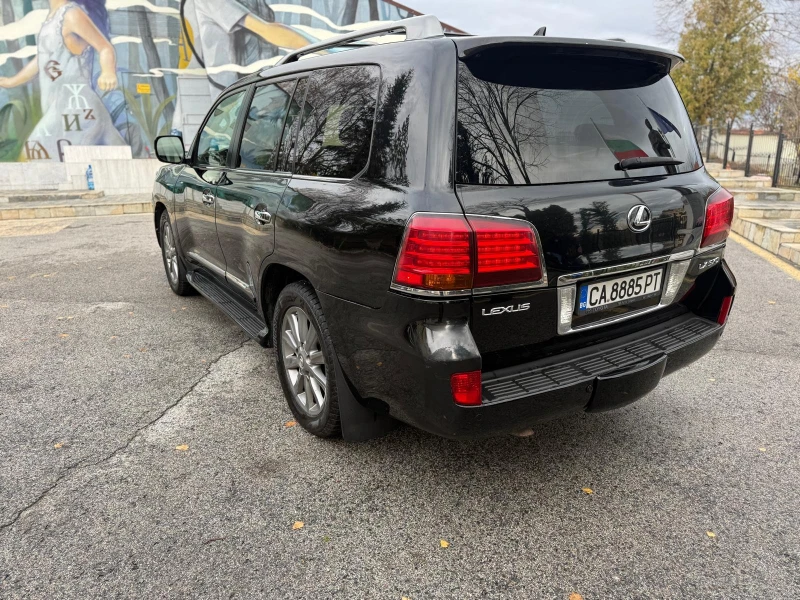 Lexus LX 570, снимка 13 - Автомобили и джипове - 52522729