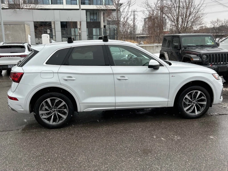 Audi Q5 * Progressiv * CARFAX * БЕЗ ПЪРВОНАЧАЛНА ВНОСКА, снимка 3 - Автомобили и джипове - 53140026