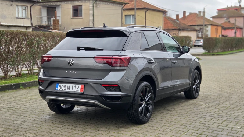 VW T-Roc 2.0 TDI 150кс Night Pack Distronic Ambient, снимка 5 - Автомобили и джипове - 53482597