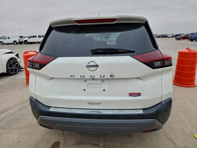 Nissan Rogue 2.5L 4 Front-wheel Drive, снимка 9 - Автомобили и джипове - 52904627