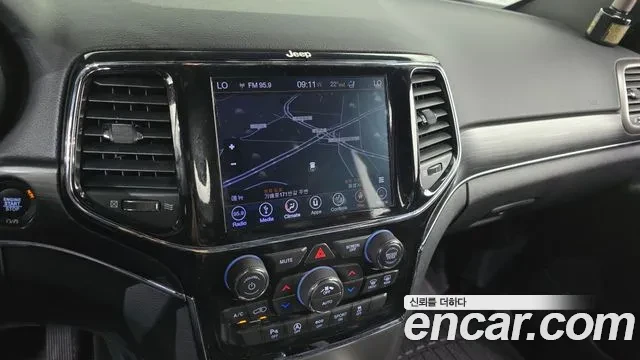 Jeep Grand cherokee LIMITED!, снимка 10 - Автомобили и джипове - 54940360