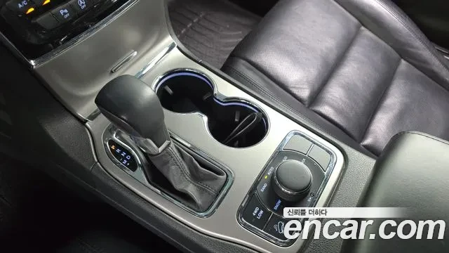 Jeep Grand cherokee LIMITED!, снимка 6 - Автомобили и джипове - 54940360