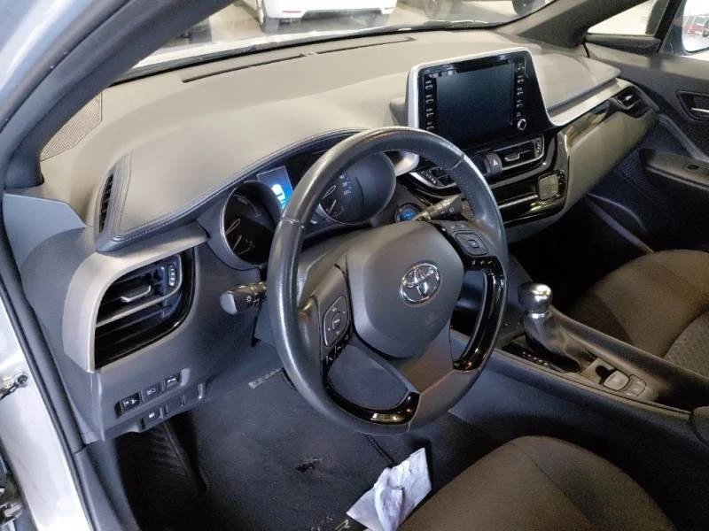 Toyota C-HR 1.8h Business - Hybrid, снимка 7 - Автомобили и джипове - 56164843