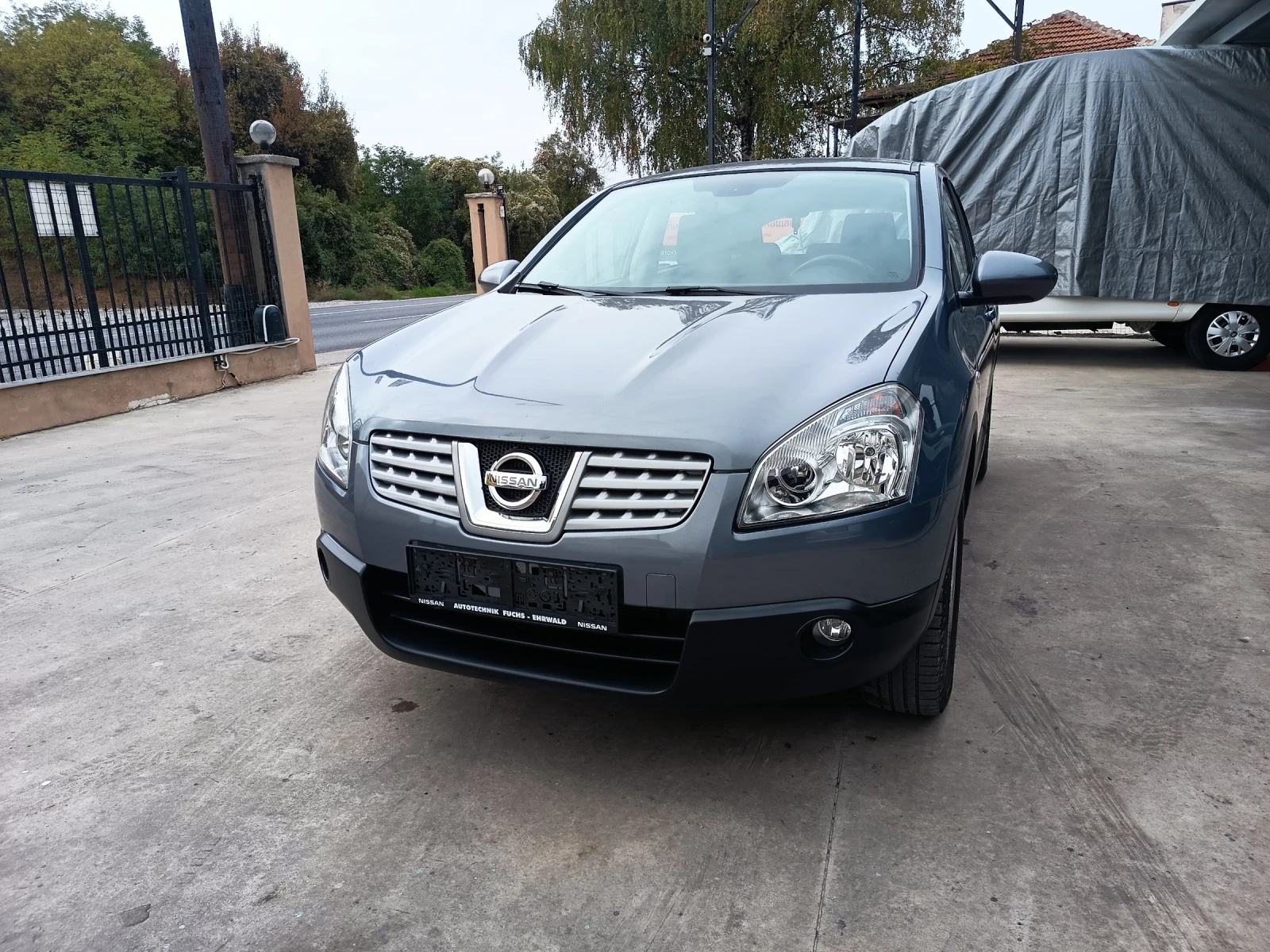 Nissan Qashqai 1.6i, снимка 1