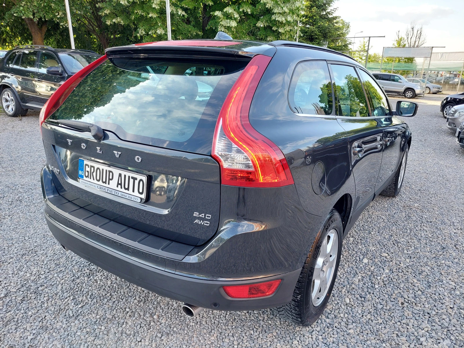 Volvo XC60 2.4D-163к.с/АВТОМАТИК/4х4/ПАРКТРОНИК!!! - изображение 7