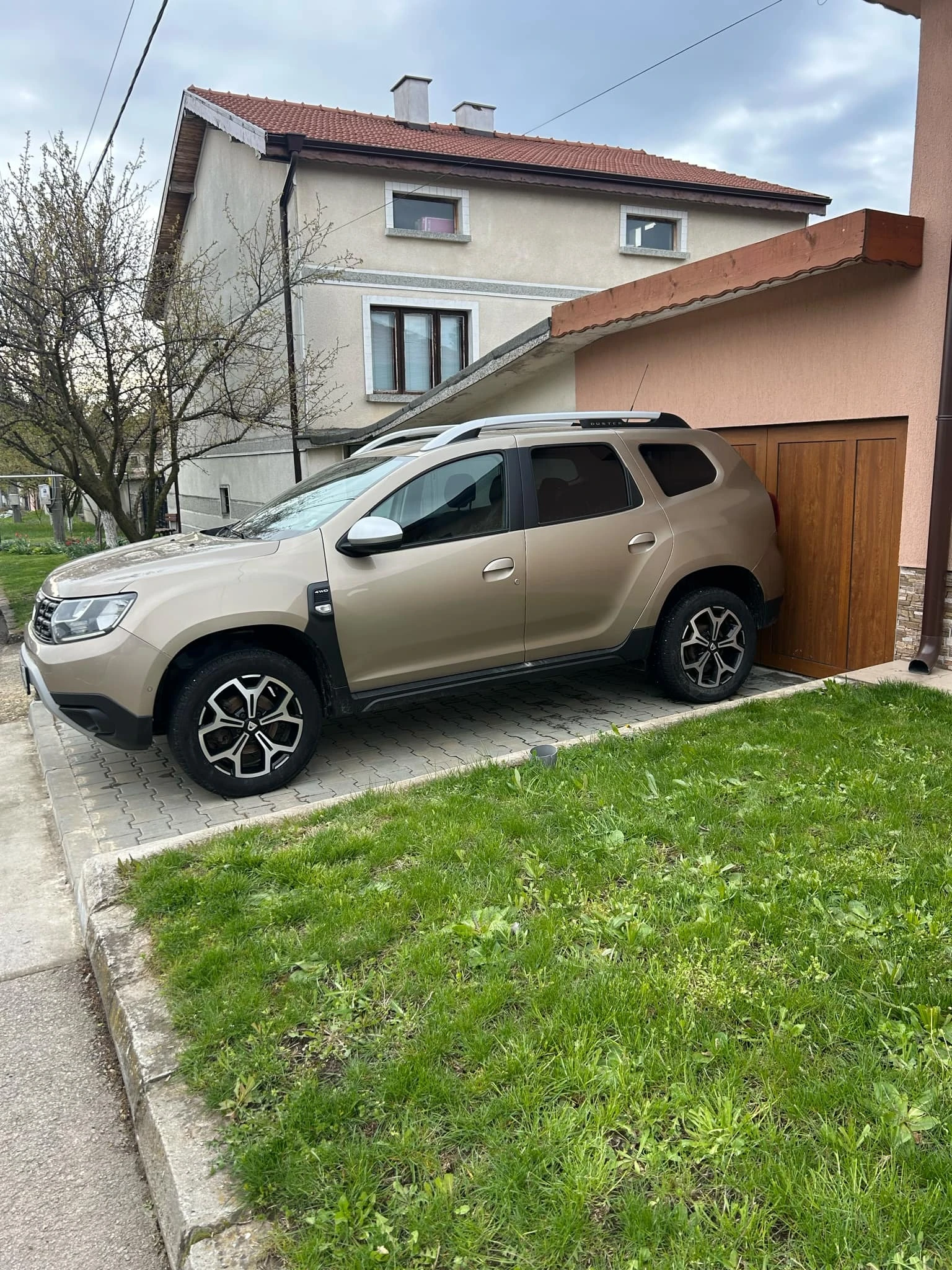 Dacia Duster  - изображение 8