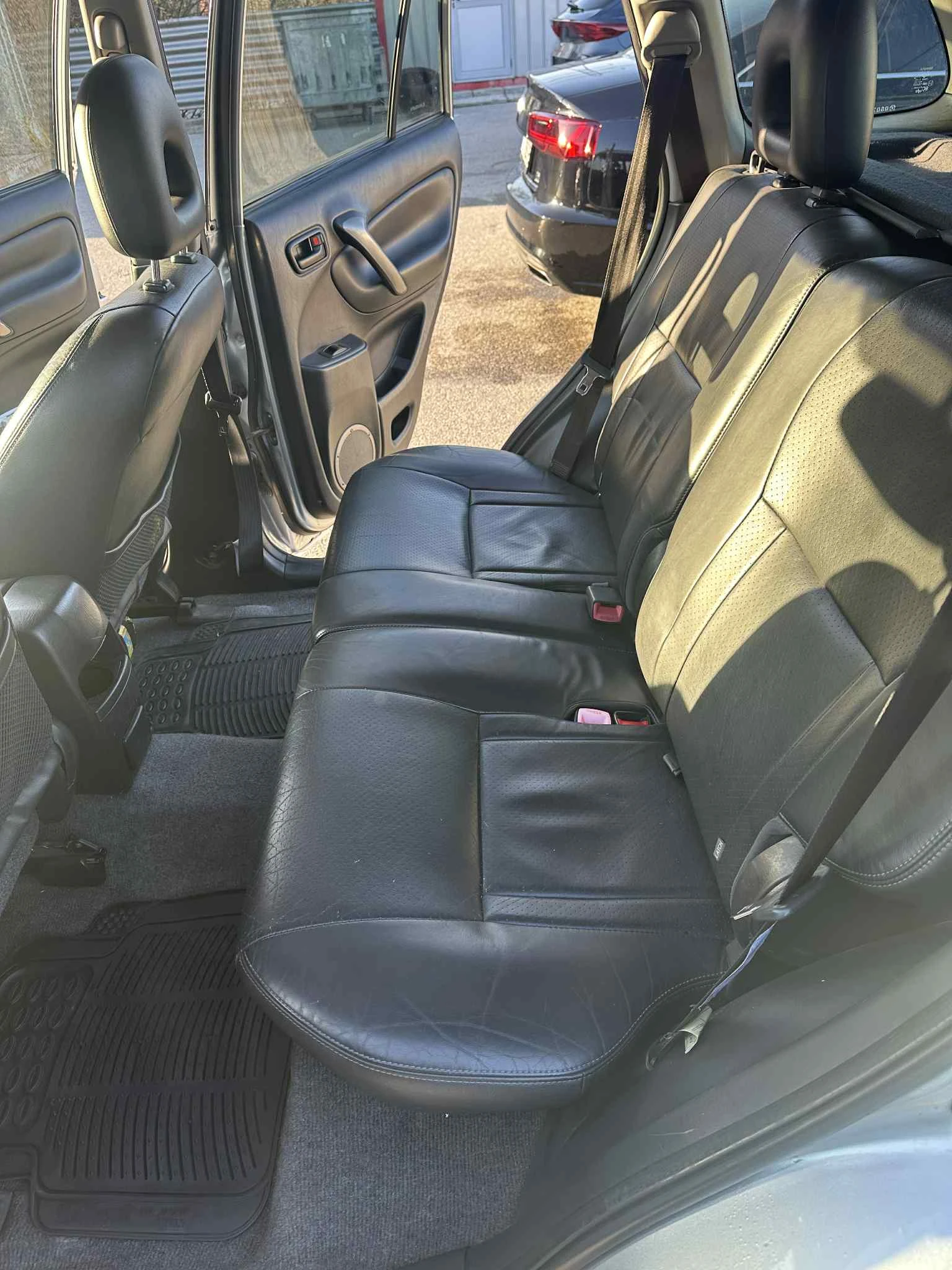 Toyota Rav4 | Mobile.bg � ����������� 13