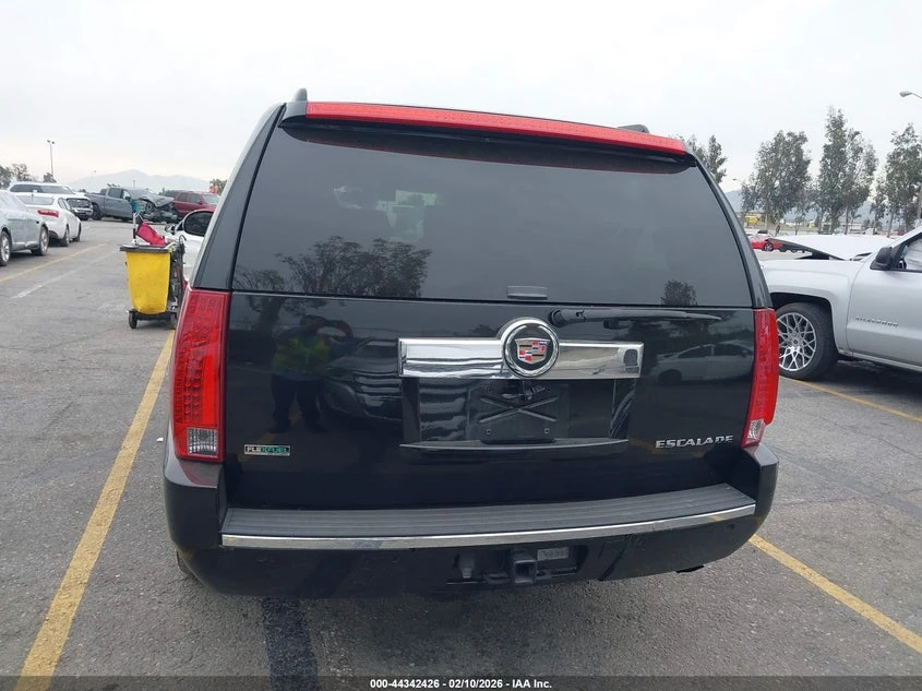 Cadillac Escalade 6.2L V-8 VVT, 403HP All Wheel Drive | Mobile.bg � ����������� 16