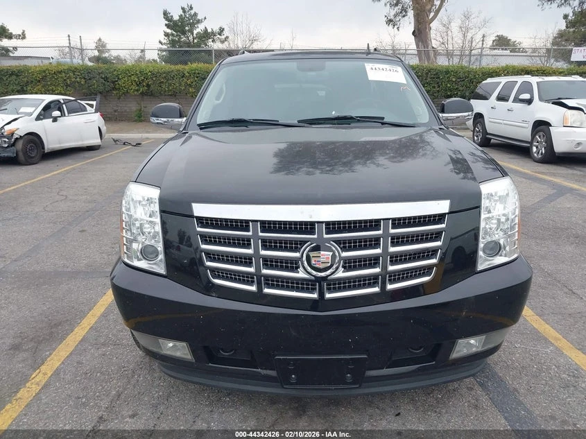 Cadillac Escalade 6.2L V-8 VVT, 403HP All Wheel Drive | Mobile.bg � ����������� 12