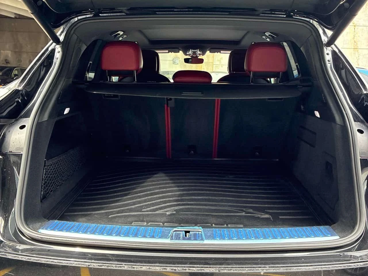 Porsche Cayenne /360/DISTRONIC/BOSE/ОБДУХВАНЕ/MATRIX, снимка 13 - Автомобили и джипове - 54291687