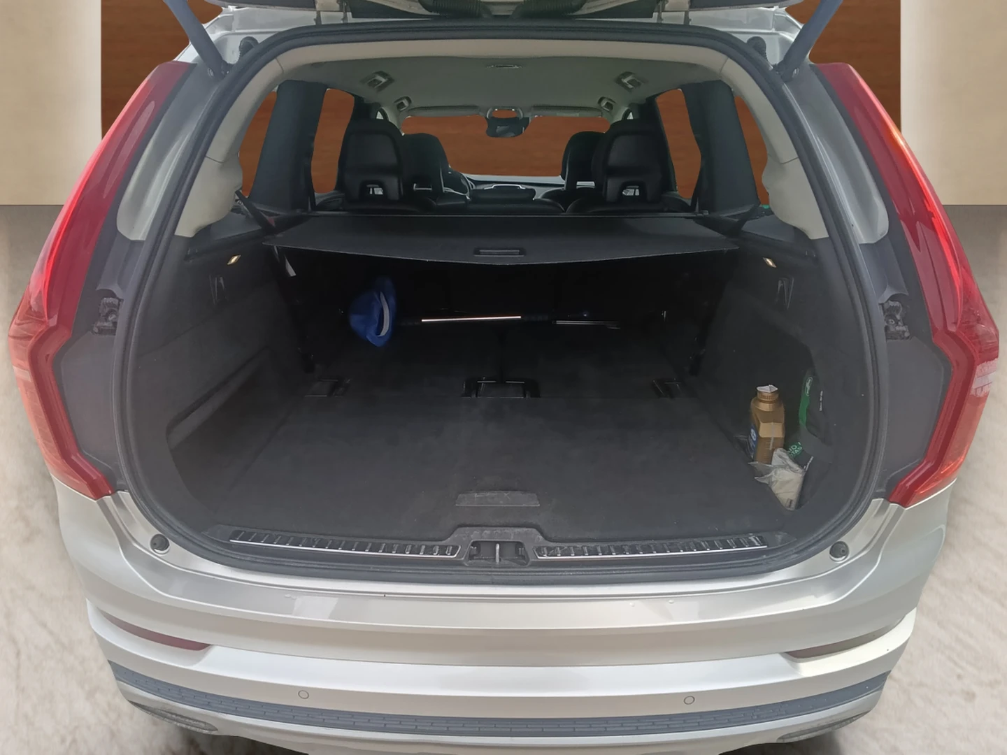 Volvo Xc90 2.0 D5, снимка 12 - Автомобили и джипове - 55327942