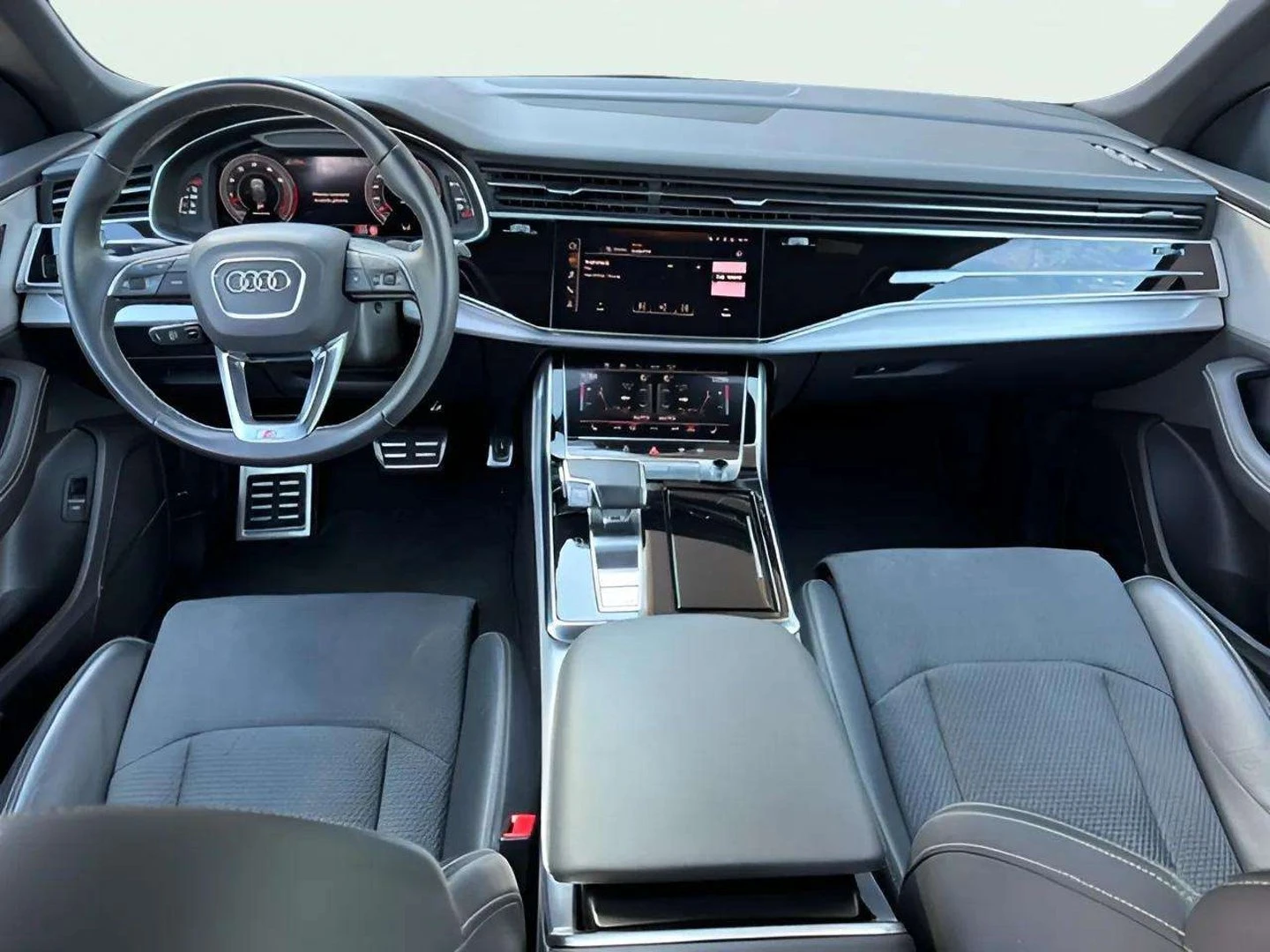 Audi Q8, снимка 5 - Автомобили и джипове - 55482956