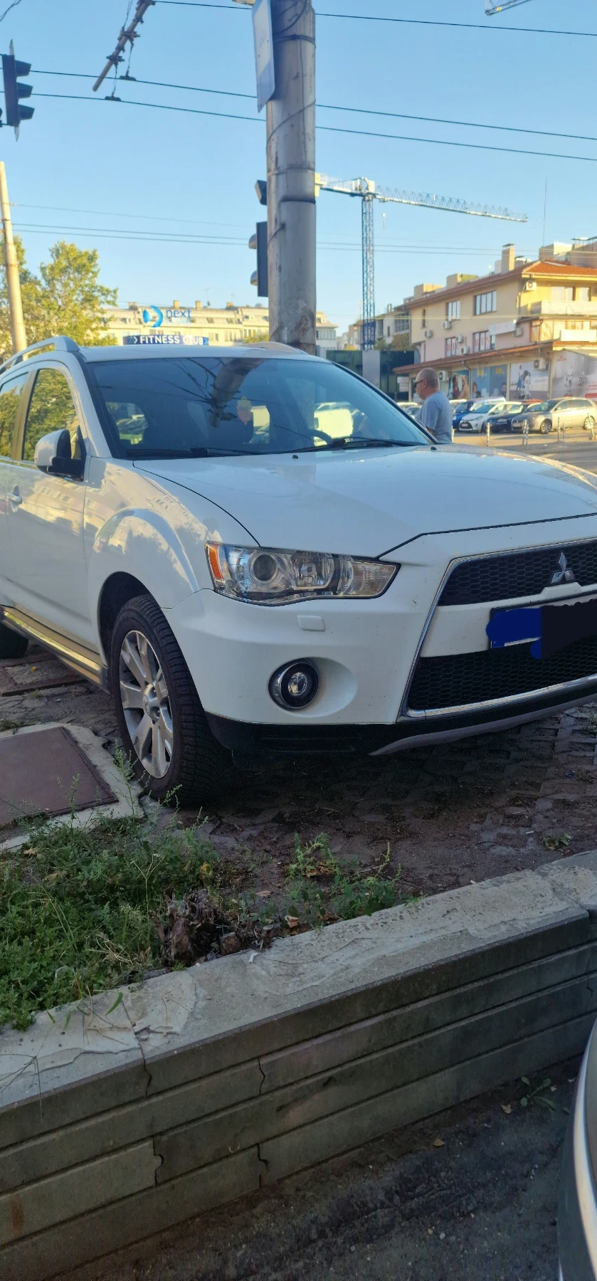Mitsubishi Outlander, снимка 6 - Автомобили и джипове - 55980150