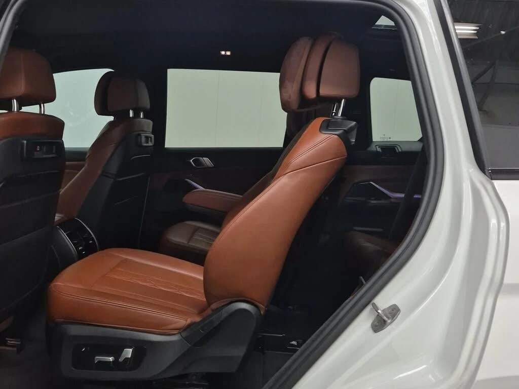BMW X7 XDRIVE40I M-SPORT * КРАЙНА ЦЕНА* FULL, снимка 4 - Автомобили и джипове - 56068401