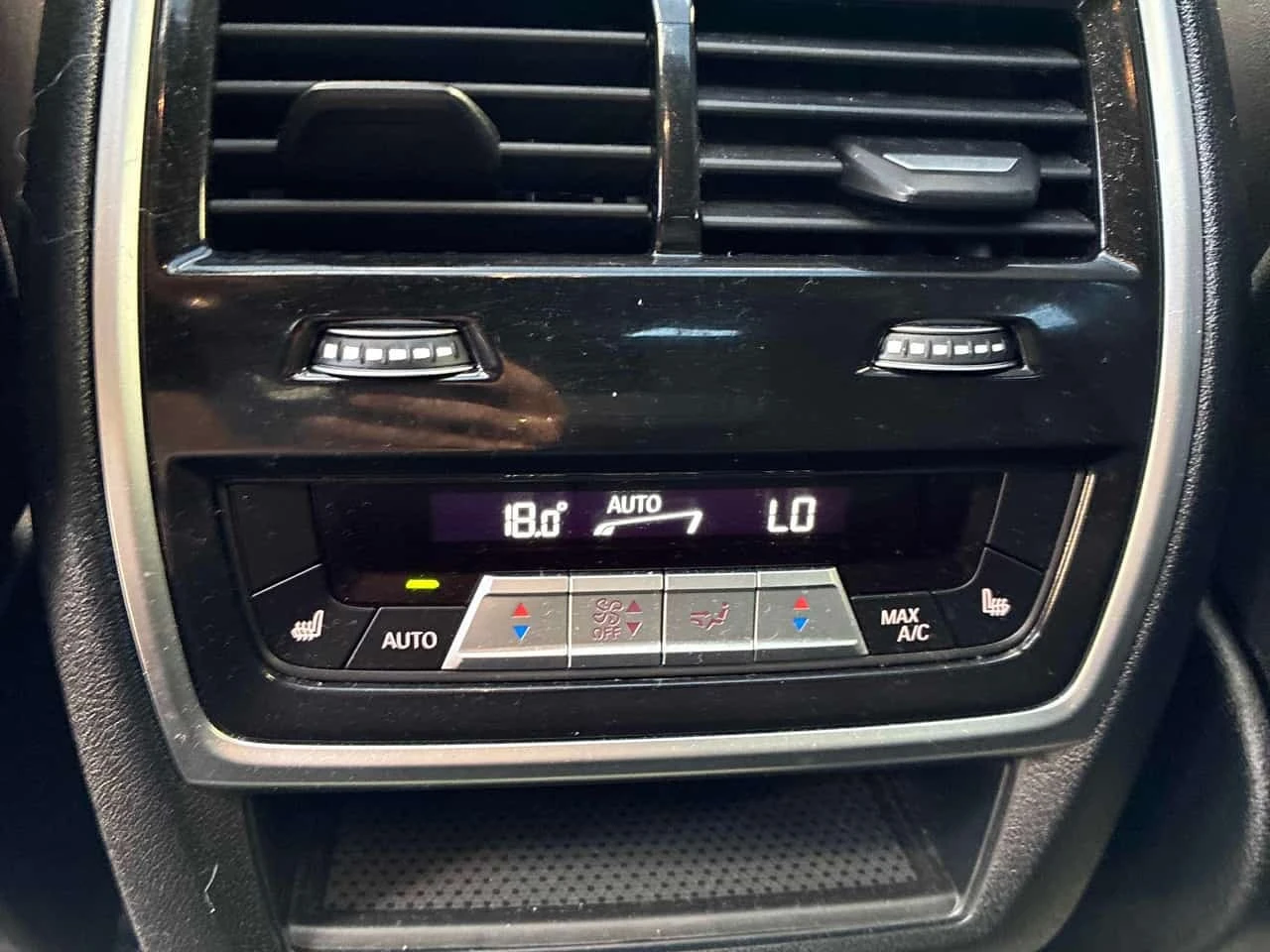 BMW X6 * M50i * CARFAX * HEAD UP * ��������  | Mobile.bg � ����������� 11