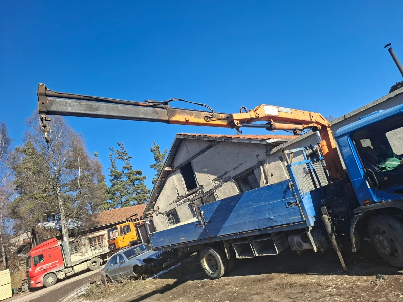 Mercedes-Benz Atego Кран, снимка 7 - Камиони - 53071943