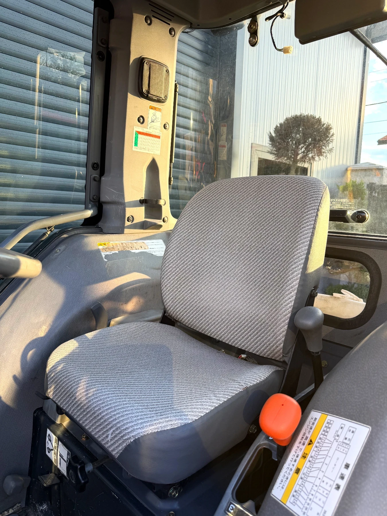 Трактор ISEKI TGS46 46кс., снимка 9 - Селскостопанска техника - 54754768
