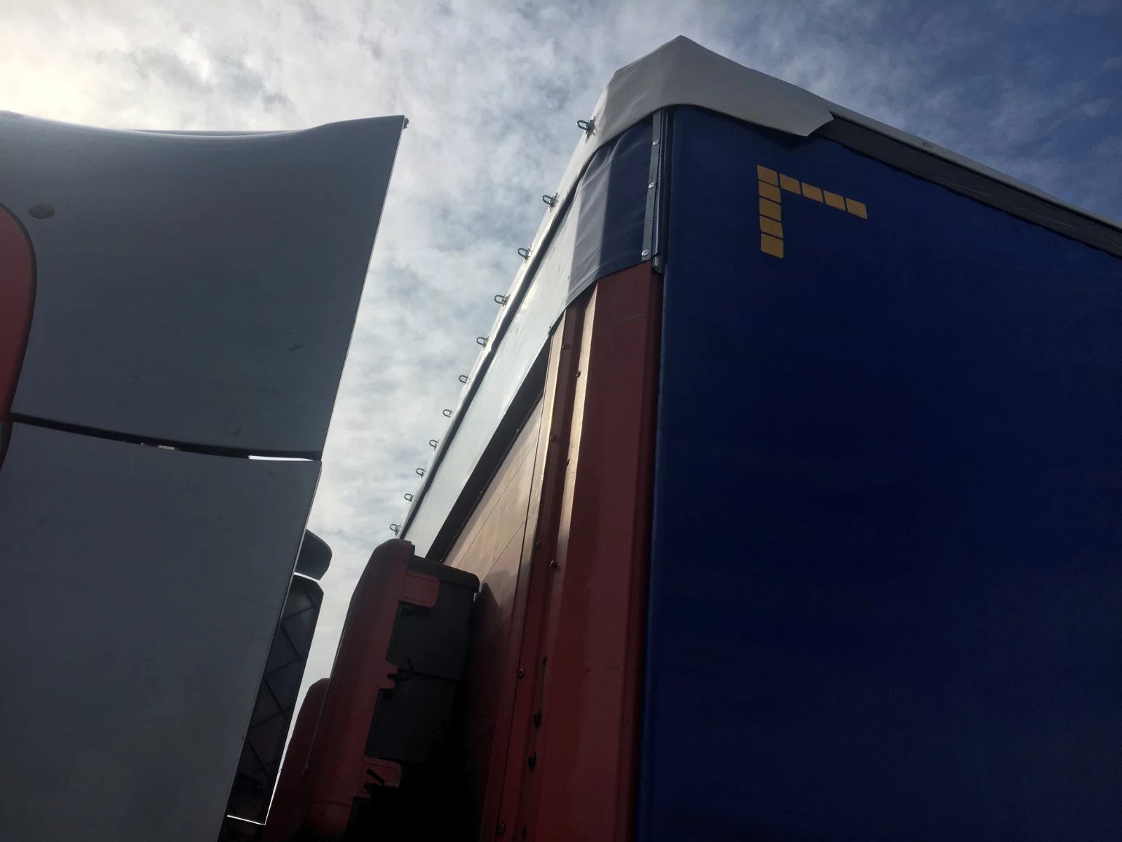 Полуремарке Schwarzmuller SPA 3 E, снимка 4 - Ремаркета - 53969592