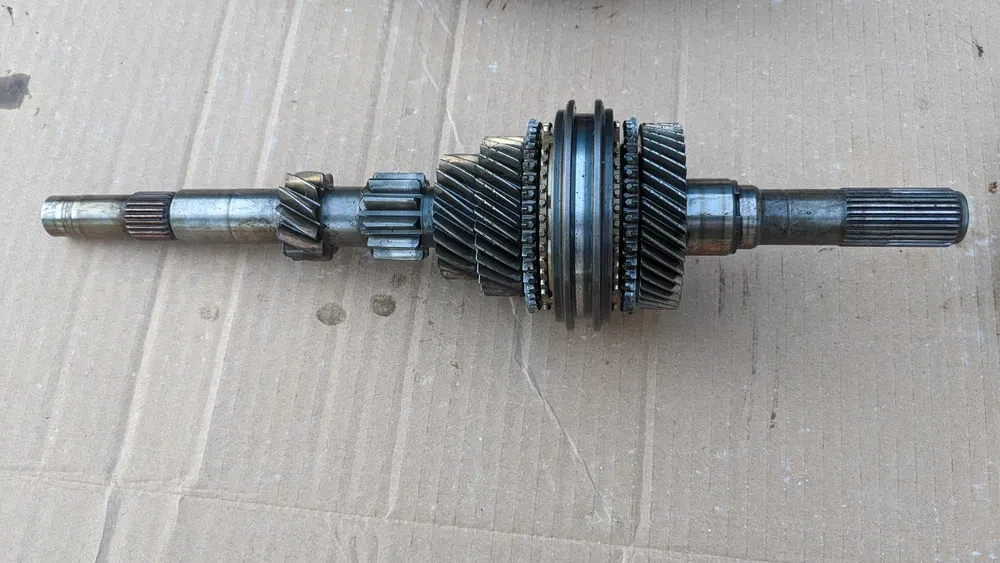   (6-)   5 (VW Golf V 1.6FSI) | Mobile.bg   2