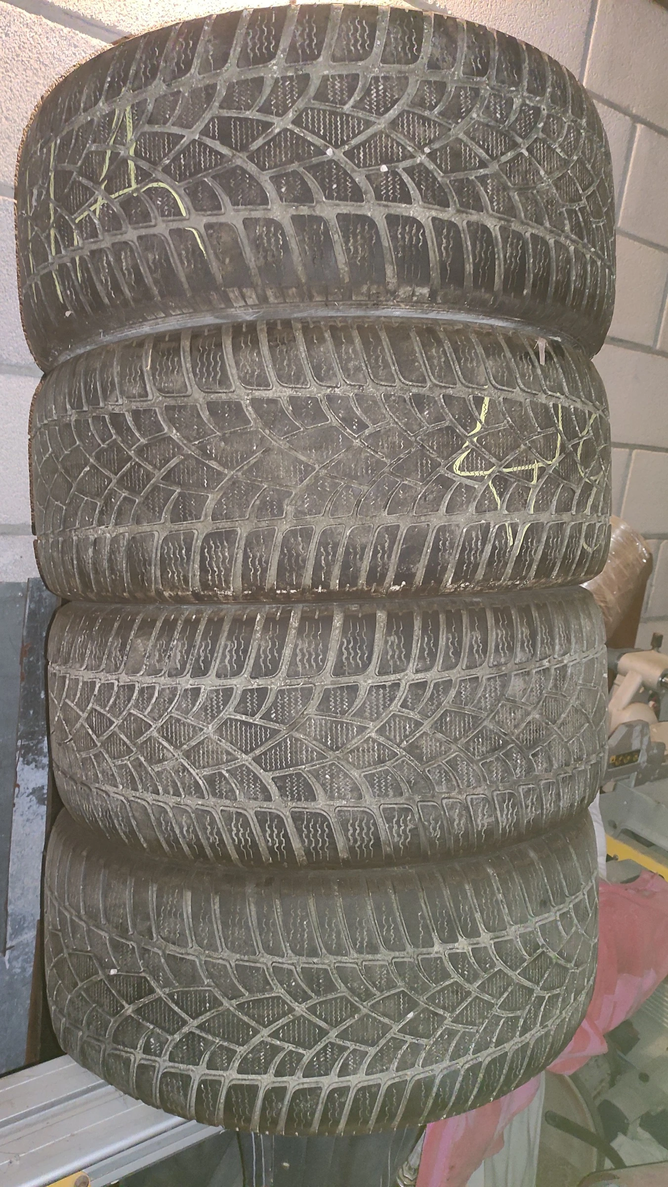 ���� 245/45R17 | Mobile.bg � ����������� 1