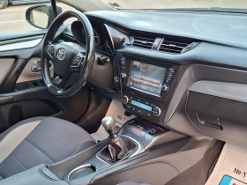 Toyota Avensis 2.0D4D 143hp * КЛИМАТРОНИК * EURO 6 * NAVI * , снимка 13
