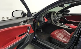 Kia Stinger 3.3* TURBO* GT* AWD* ОБДУХВАНЕ* ХЕДЪП* ДИСТРОНИК* , снимка 6