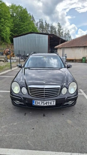 Mercedes-Benz E 320 Avangarde 4x4, снимка 1