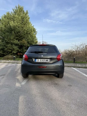 Peugeot 208 1.2 VTI FULL LED , снимка 5