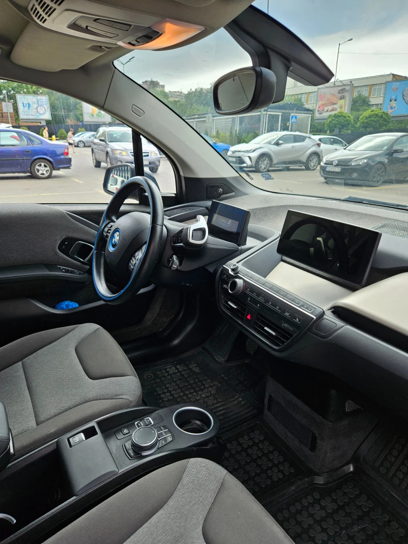 BMW i3, снимка 17 - Автомобили и джипове - 46512585