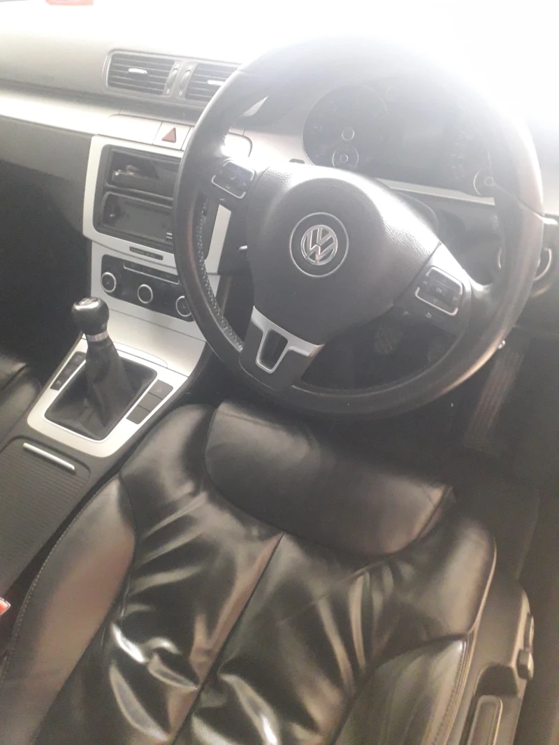 VW Passat, снимка 3 - Автомобили и джипове - 47466167