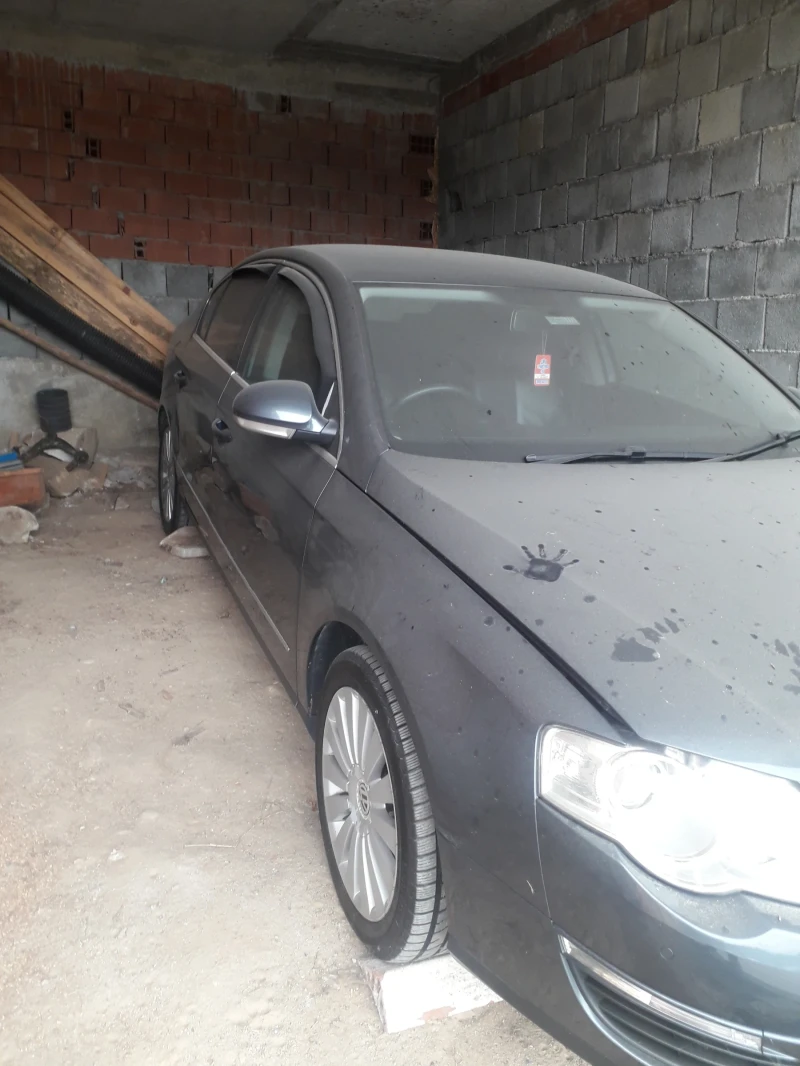 VW Passat, снимка 2 - Автомобили и джипове - 47466167