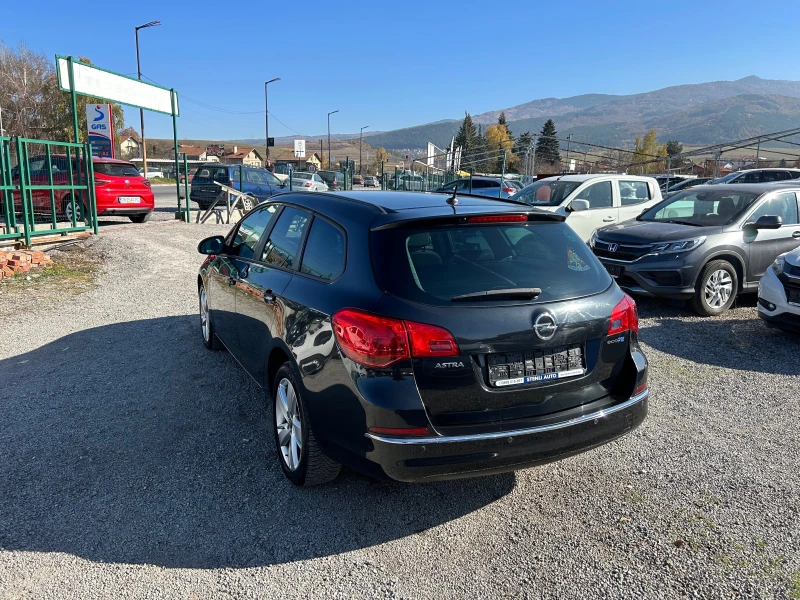 Opel Astra 1.4I 16V EURO5B GAS, снимка 5 - Автомобили и джипове - 47864817