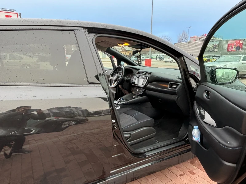 Nissan Leaf  N-Connecta, снимка 10 - Автомобили и джипове - 48301203