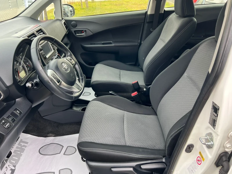 Toyota Verso S 1.3VVT-i/EU.5B, снимка 7 - Автомобили и джипове - 48344167