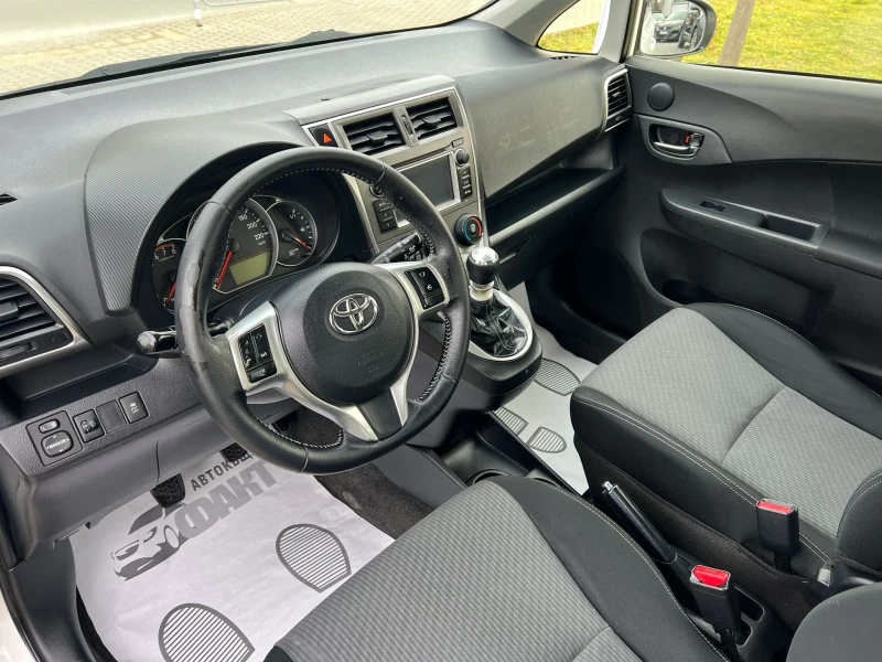 Toyota Verso S 1.3VVT-i/EU.5B, снимка 5 - Автомобили и джипове - 48344167