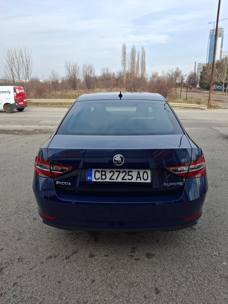 Skoda Superb, снимка 10 - Автомобили и джипове - 48556836